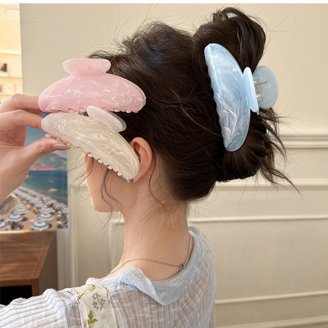 กิ๊บติดผมหินอ่อนอะคริลิคผู้หญิงสไตล์เกาหลีด้านหลังศีรษะคลิปฉลามครึ่งวงกลมเครื่องประดับผม