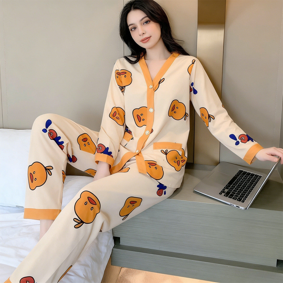 พร้อมส่ง ชุดนอนผ้าเย็นผู้หญิง ชุดนอนผ้าไหมน้ำแข็ง เสื้อผ้านอนหญิง ฤดูร้อน ฤดูใบไม้ร่วง ชุดเซ็ทเสื้อกางเกงขาสั้น แขนสั้น ผ้าบาง ใส่สบาย สไตล์หรู