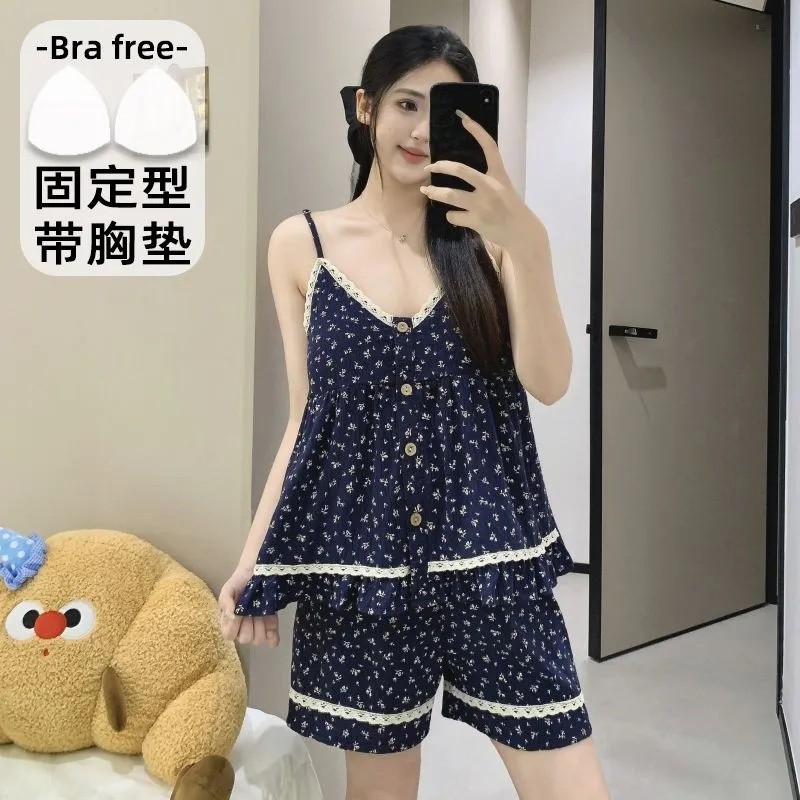Yueyue Y Online 8 Super Fairy สไตล์ใหม่ Niche เซ็กซี่ฤดูร้อน Over-the-Knee สลิง Nightdress พร้อมแผ่น