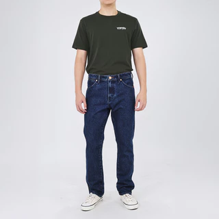 WRANGLER เสื้อยืดแขนสั้นผู้ชาย รุ่น WR SC26MTSSC03 สีเขียวเข้ม