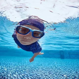 Decathlon Mesh Swim Cap - Printed Fabric - Size S หมวกว่ายน้ำผ้าตาข่ายพิมพ์ลาย ขนาด S - Turquoise