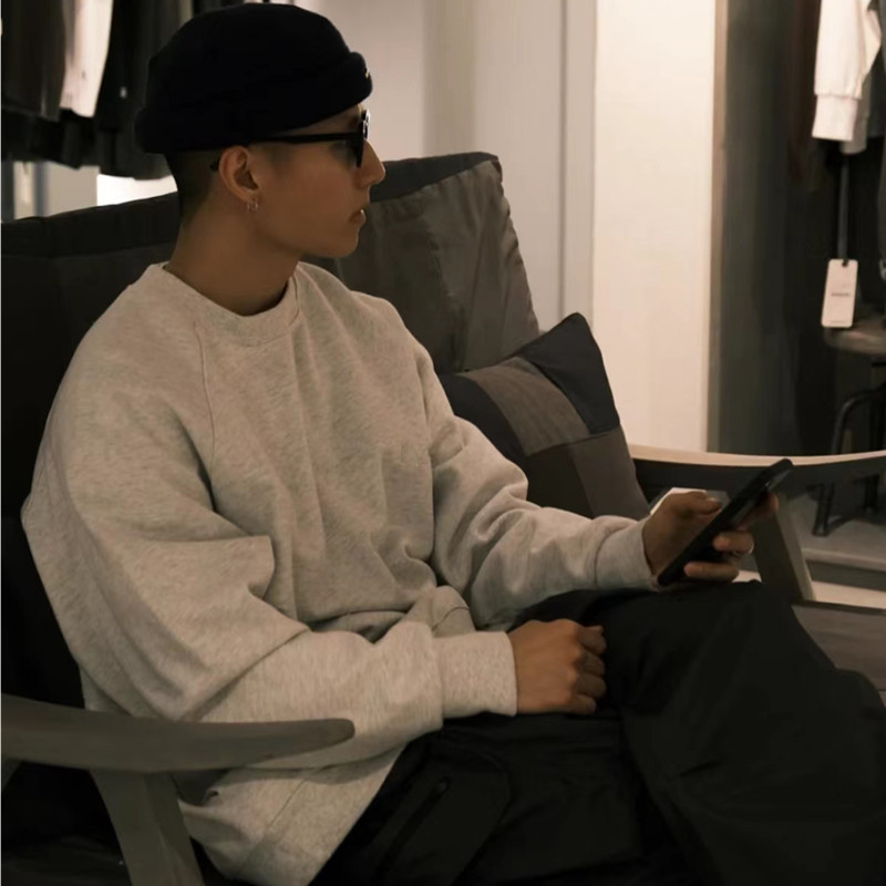 Street Wear MDNS Shawn Yue ฤดูใบไม้ร่วงฤดูหนาวเสื้อยืดแขนยาวญี่ปุ่นรอบคอสีทึบ All-Match Casual หลวมด
