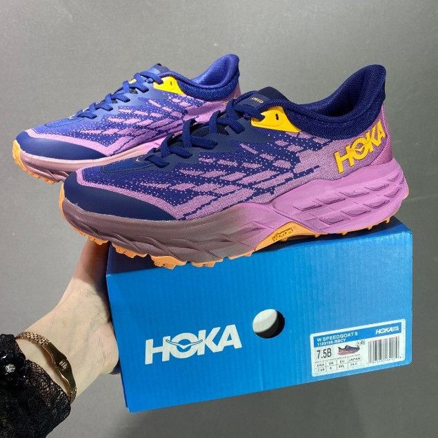รองเท้าวิ่งผู้หญิง Hoka Speedgoat