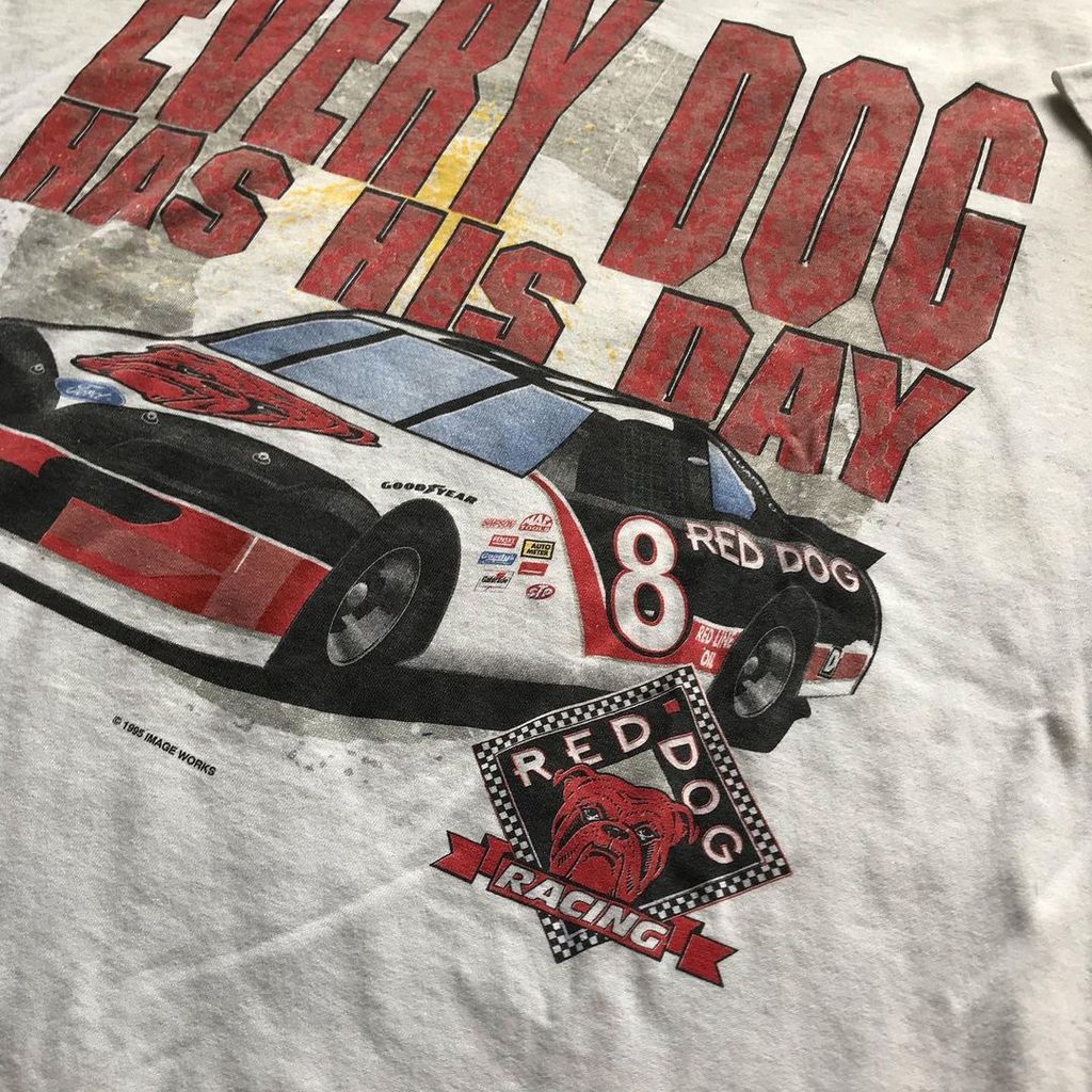 เสื้อยืดครึ่งแขนสไตล์อนิเมะ ออกแบบโดย Toby Keith ทำจากผ้าฝ้ายแท้ พิมพ์ลายรถสวยงาม