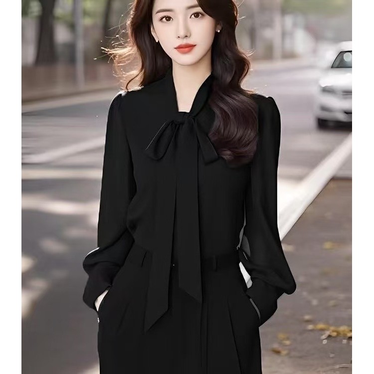 เสื้อชีฟองสีดำแขนยาวแบบโบว์ ออกแบบมาอย่างมืออาชีพ เพื่อความบางเบาในฤดูร้อน พร้อมสไตล์เรียบง่ายแต่สวยงาม