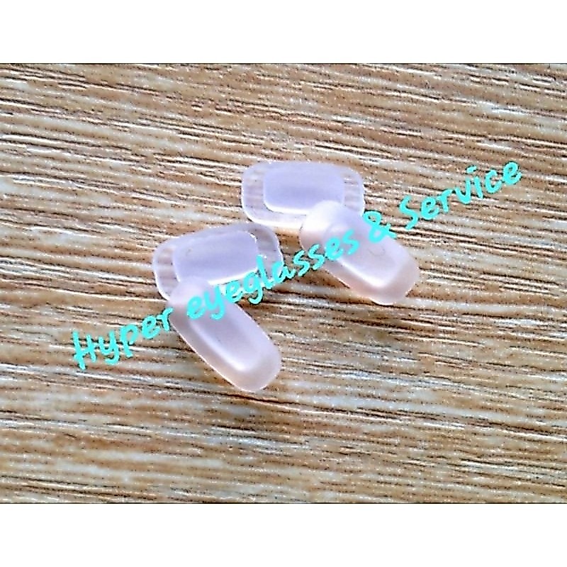 Nosepad แป้นจมูก Ic [Origi]รุ่นใหม่ New! แบบกดทรงสี่เหลี่ยม สีขาว 2คู่