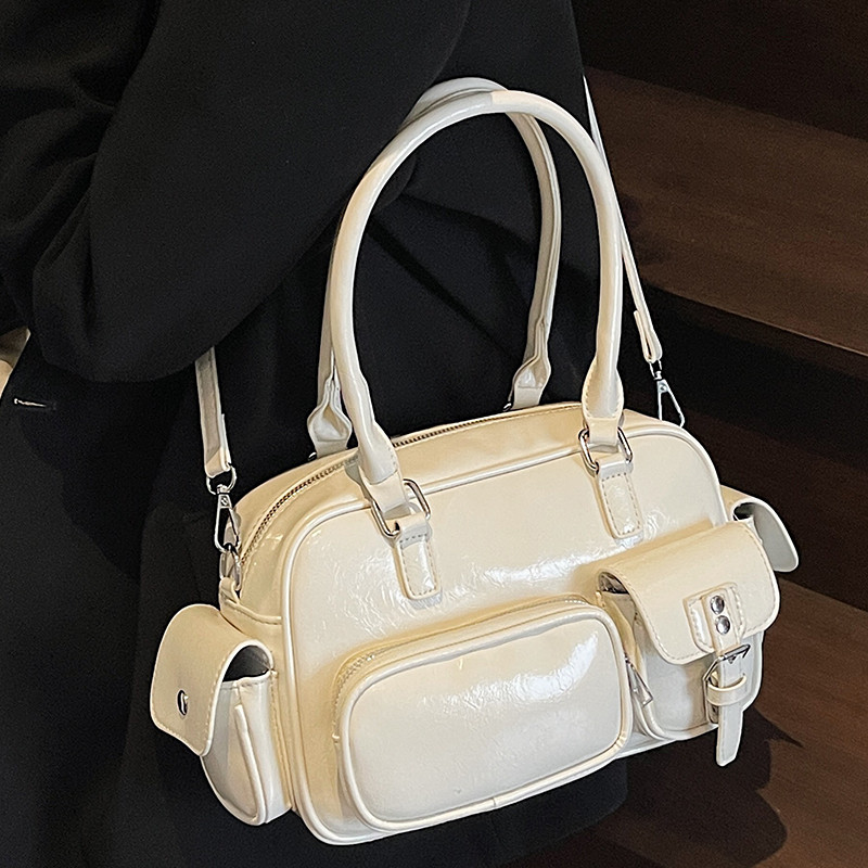 perota brand กระเป๋า cecelle High-End Texture Hand-Carrying Toteกระเป๋าหญิง2025 สไตล์ใหม่ขนาดใหญ่ควา