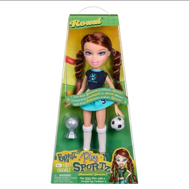 American Bratz Bratz Football Sports Series Roxy Fashion Doll Set