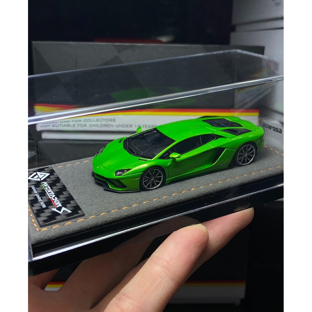 [สต๊อกพร้อมกําพร้า] GW GODEALTH Lamborghini AventadorLP740 Pearlescent Light Gold Green Personal Fav