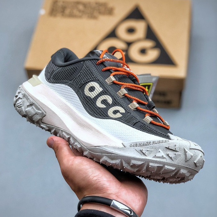 ACG Mountain Fly 2 Low Gore-Tex กีฬารองเท้าเดินป่า HF6245-002 B2T6 KSPZ 13IL