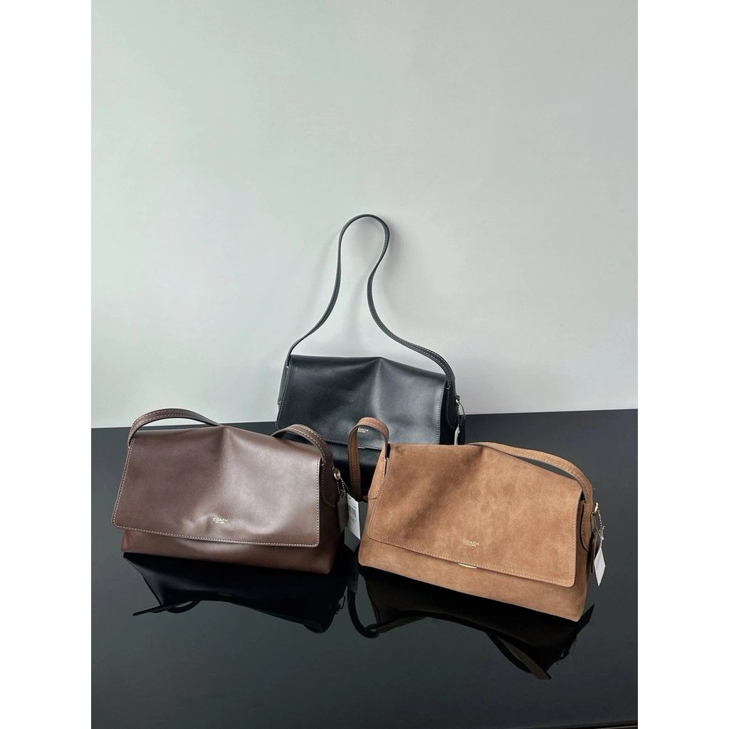 Coach chelsea 30 chelsea Cowhide Underarm Bag Minimalist Retro Shoulder Bag Medium Commuter Underarm