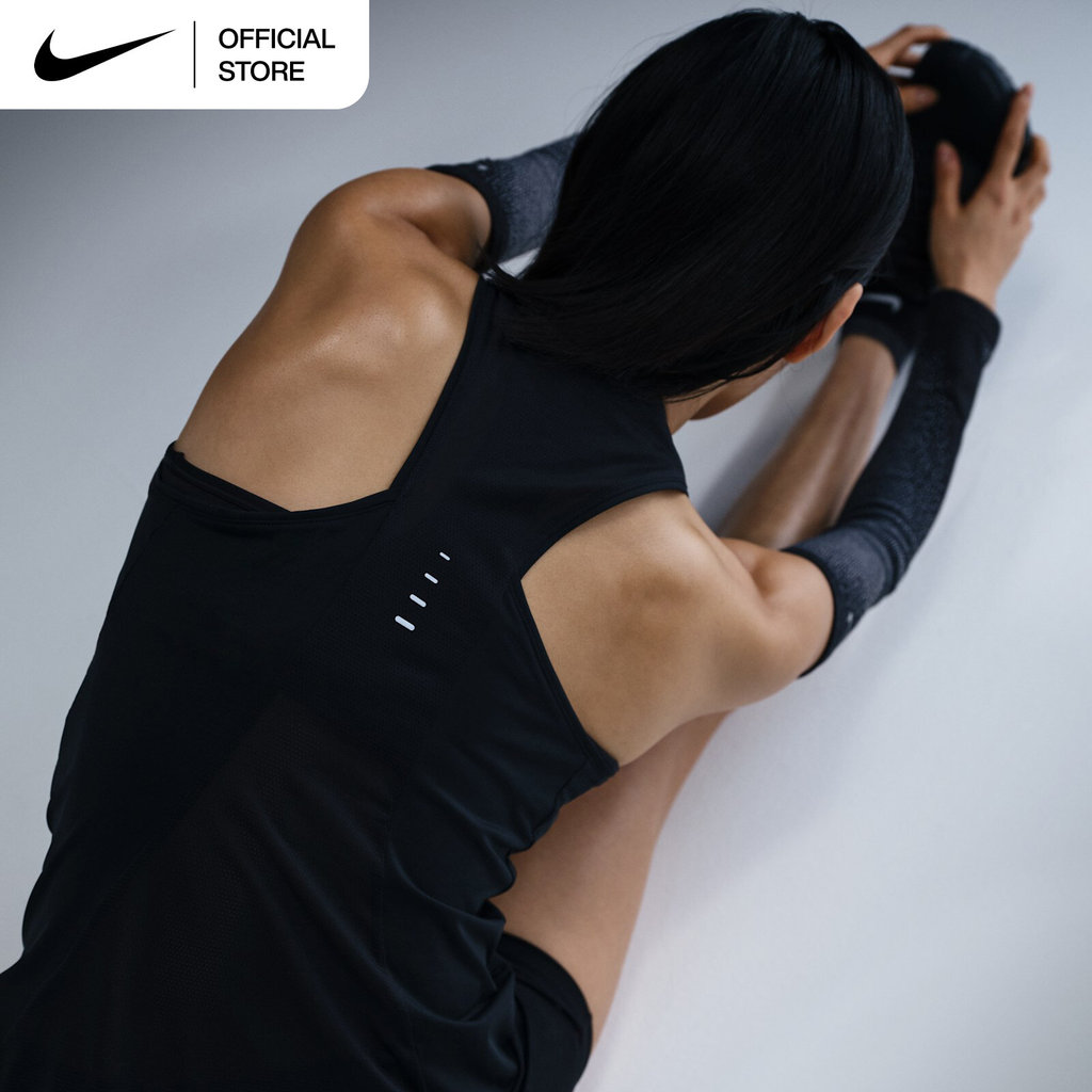 نايكي توب جري Swift Dri-FIT ـ نسائي أسود