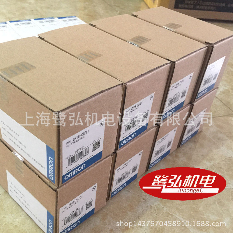 CP1W-CIF11 ยี่ห้อใหม่ Omron PLC หน่วยเสริม RS-422A/485 บอร์ดเสริมการสื่อสารพอร์ต