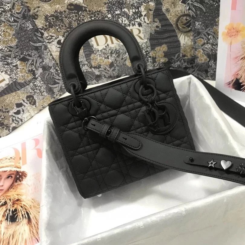 Dior Dior Dior Three Grid/Four Grid/Five Grid Frosted Rattan Plaid Cow Leather Flip Handbag