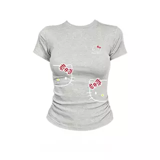 ลดครึ่งราคา! สินค้าขายดีใหม่ล่าสุด: เสื้อยืดลายโบว์สีแดงและดาว สไตล์สตรีท สวมใส่ได้ทุกวัน เนื้อผ้าสบายและระบายอากาศได้ดี
