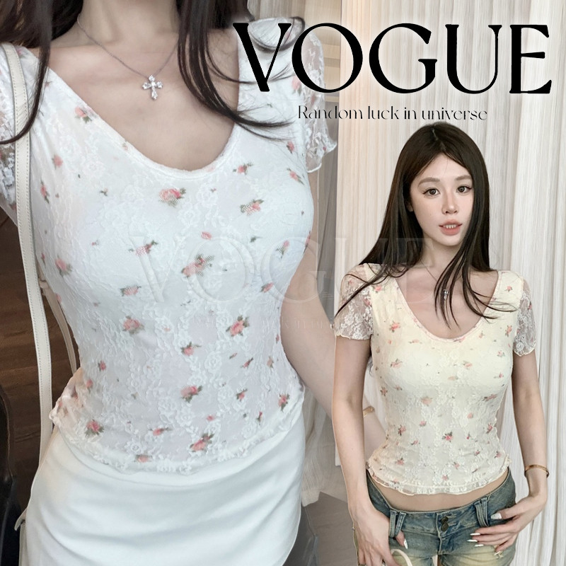 Vogue พร้อมส่ง เสื้อยืดแขนสั้นลายลูกไม้ผสมดอกไม้ สไตล์ใหม่ๆทรงเข้ารูป มีฟองน้ำในตัว (FY5078#1)