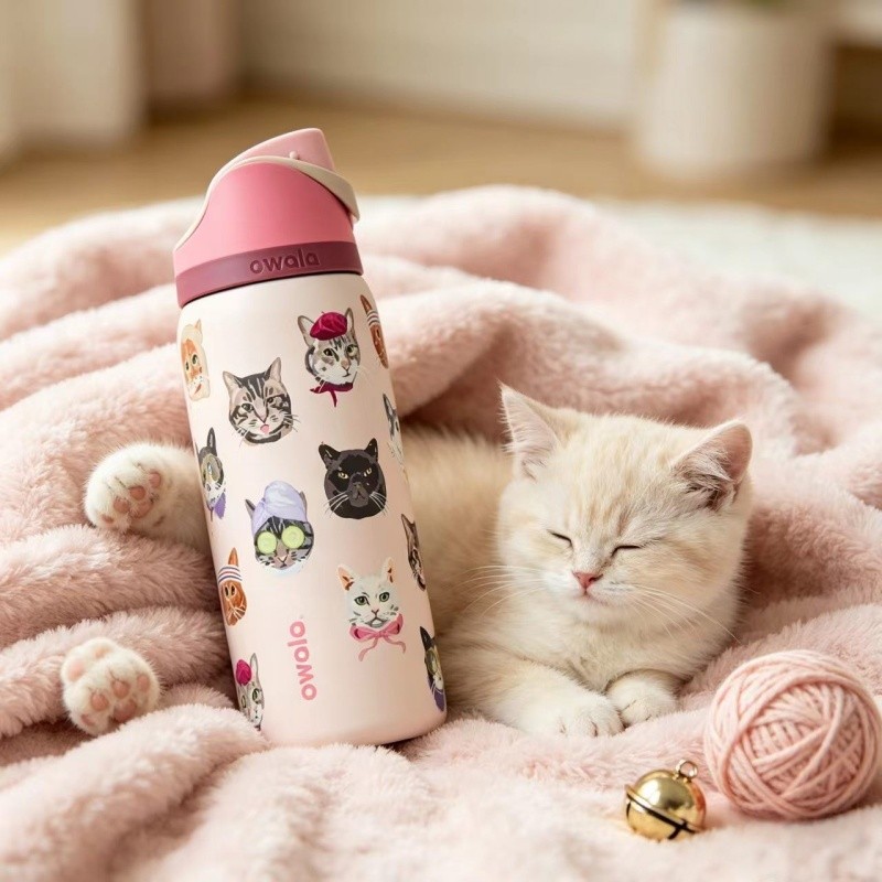 Owala FreeSip 24oz/32oz Insulated Tumbler – ขวดน้ําสแตนเลสกันรั่วพร้อมหลอด, BPA-Free, เก็บความเย็น, ฤดูร้อนกีฬากลางแจ้ง Essential