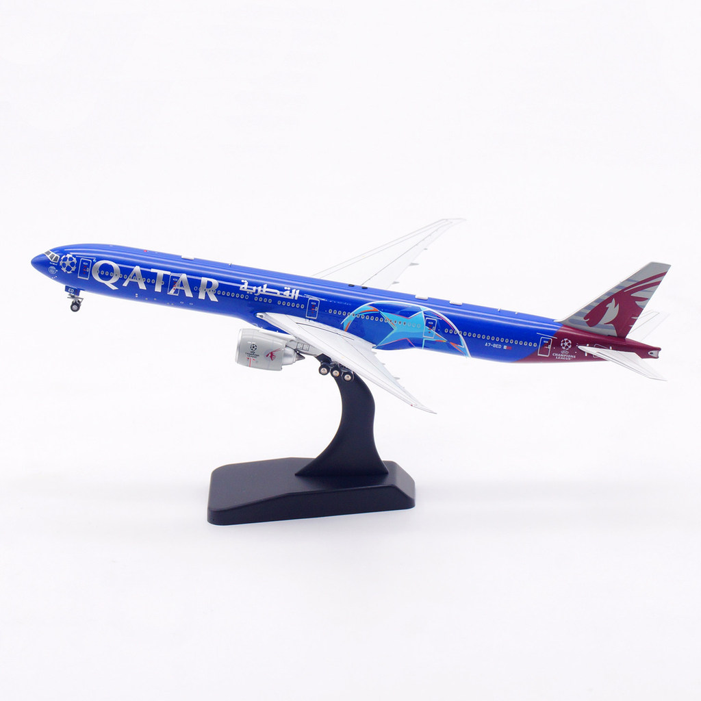 การบิน 1/400 卡coat Catar 音777-300ER A7-BED 冠欧