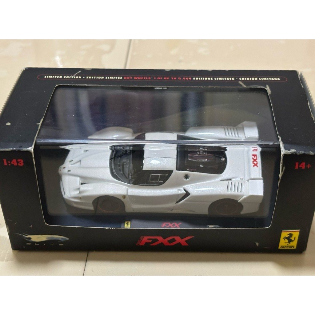 [พร้อมสต็อก] Hot Wheels Hot Wheels Elite Ferrari FXX Pearl White 1/43 Alloy Car Model Rare Redline S