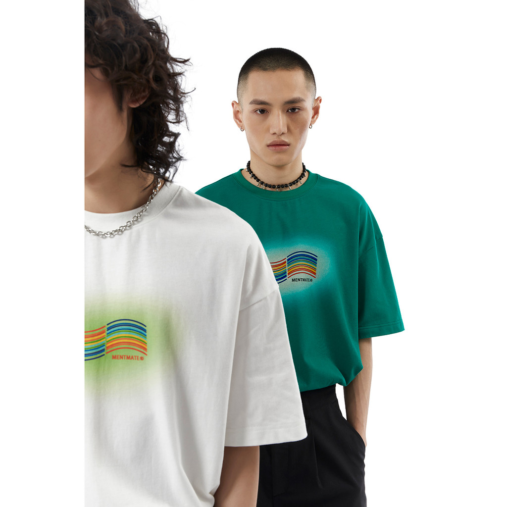 เสื้อยืดผู้ชายและผู้หญิงแขนสั้นจากคอลเล็กชัน YES WE ARE Series Future Sense Rainbow Line เหมาะสำหรับ