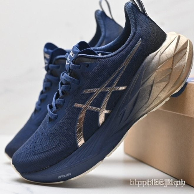 รองเท้าเอสิค โนวา VLAST 4 สำหรับกิจกรรมกลางแจ้ง ออกแบบมาพร้อมผ้าตาข่ายระบายอากาศ