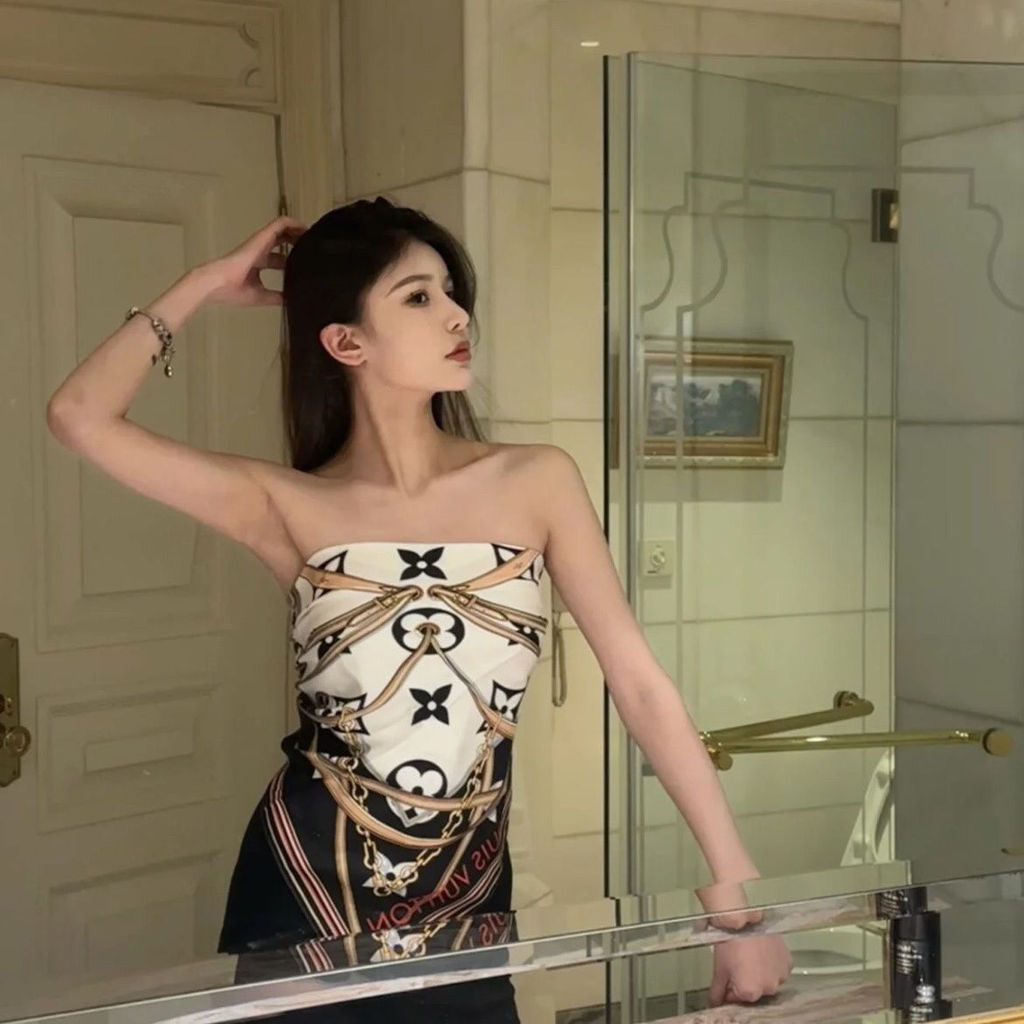 LV1580 Dark Glory Silk Square Scarf Tube Top Womens Inner Silk Scarf Wrap Breast