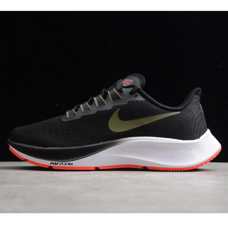 Pegasus 37 รองเท้าวิ่งผู้ชายรองเท้ากีฬา Pegasus รองเท้าวิ่ง BQ9646-004