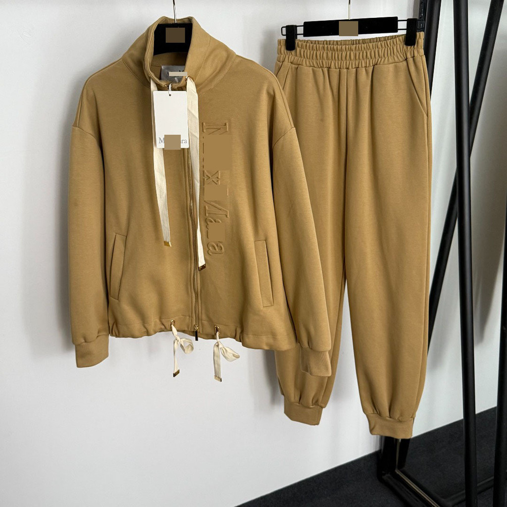 DSGN MaxMar * เสื้อแจ็คเก็ตซิปแขนยาวตัวอักษรโลโก้หญิง + กางเกงลําลองเอวยางยืด