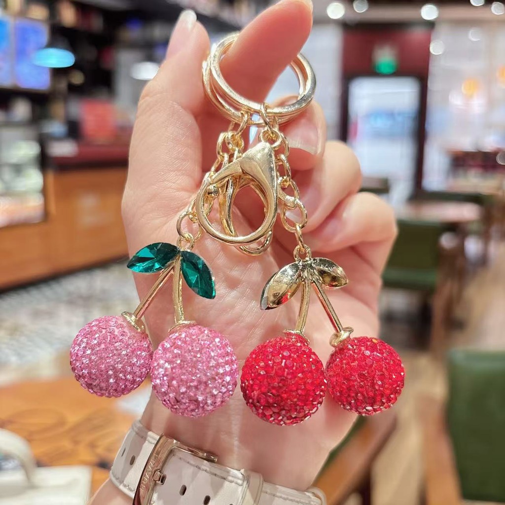 สร้างสรรค์เพชรเต็มขนาดเล็กใบสีเขียวพวงกุญแจเชอร์รี่/แฟชั่นเพชรเชอร์รี่จี้คู่ของขวัญเล็กๆ