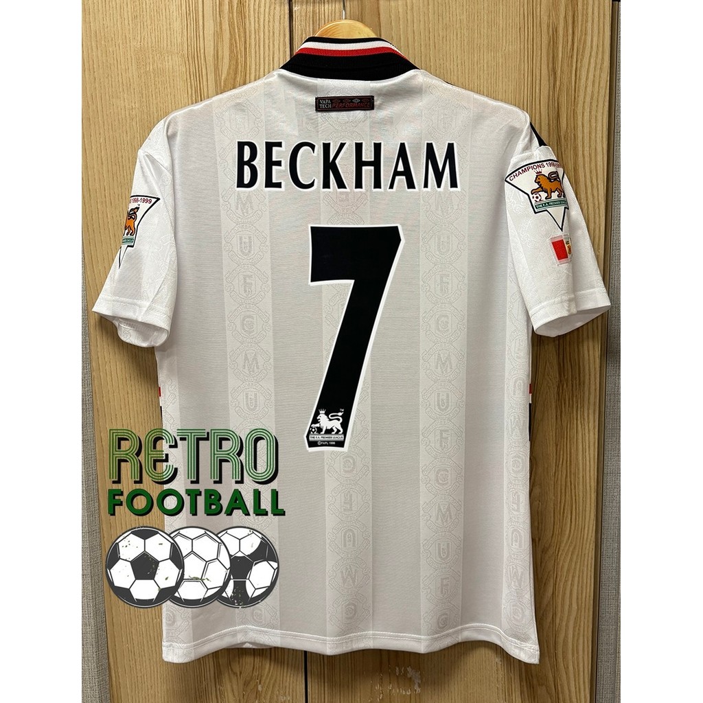 เสื้อฟุตบอลย้อนยุค Retro IIมuยู ปี 1998/99 ชุดเยือน Away คอปก สกรีนชื่อนักเตะพร้อมอาร์มEPL (รับประกันคุณภาพสินค้า)
