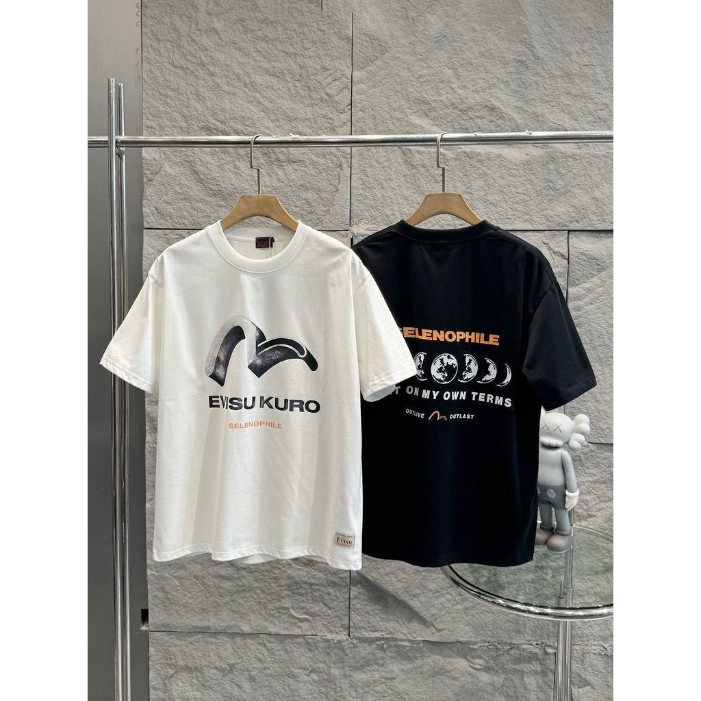 EVISU/Fushen 2026 ต้นฤดูใบไม้ผลิสไตล์ใหม่เสื้อยืดแขนสั้นชายหญิงคู่สไตล์ High-End Light กีฬาสไตล์ตะวั