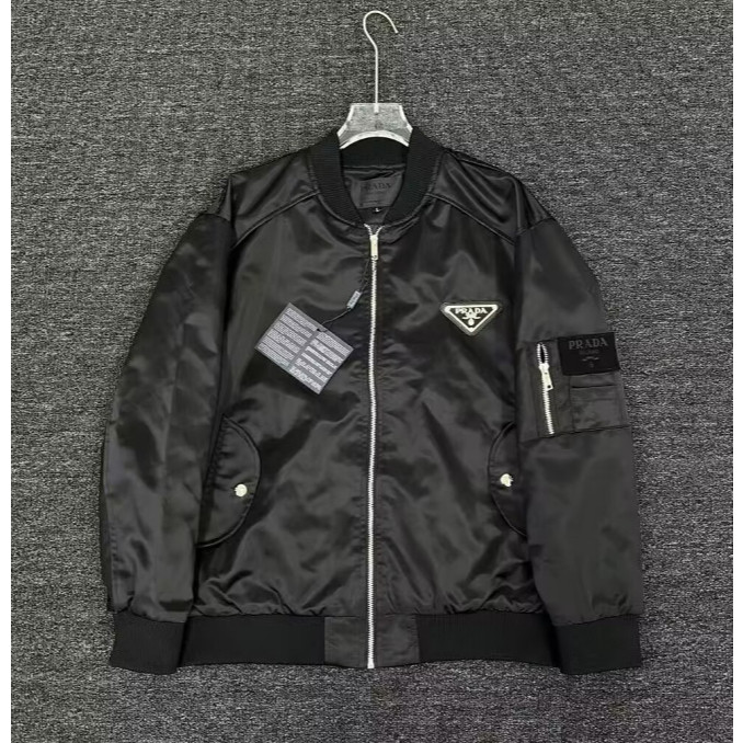 [M-4XL] แฟชั่น PRADA Lapel Jacket แจ็คเก็ตไนลอนคุณภาพสูงกีฬาลําลองผู้ชายชุดเบสบอล