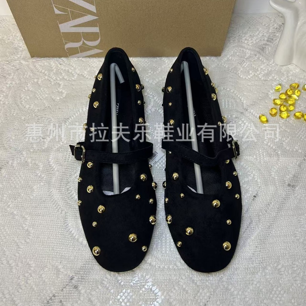 SGNX ZARA ฤดูร้อนผลิตภัณฑ์ใหม่ One-word รอบ Toe Rivets สีดําสีน้ําตาล Suede บัลเล่ต์รองเท้าแบนผู้หญิ