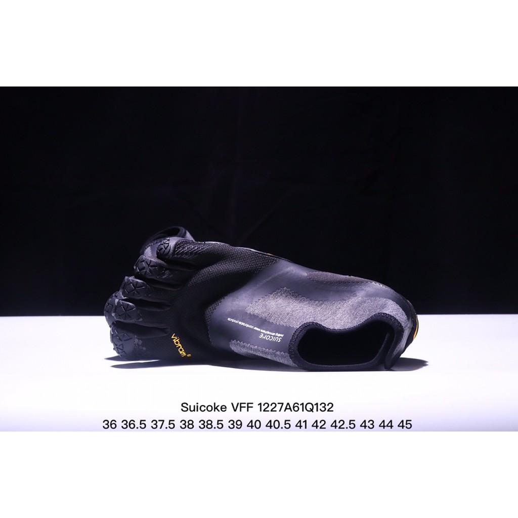 รองเท้าฝึกออกกําลังกายโยคะ Vibram KSO EVO รองเท้าห้านิ้ว