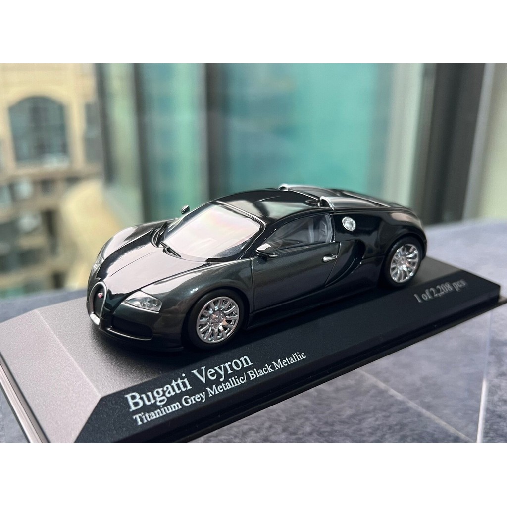 Minichamps+Mini Cut+Bugatti Veyron+Matte Black Bugatti+Veyron รายละเอียดภายใน Made Very Rich Tail Bu
