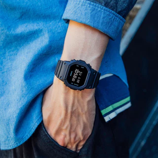 CASIO นาฬิกาข้อมือผู้ชาย G-SHOCK รุ่น DW-5600UBB-1DR สายเรซิ่น สีดำ