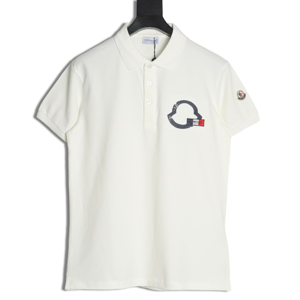 Moncler/Moncler 2026 คลาสสิกรอบคอแขนสั้นเสื้อยืดผู้ชายผู้หญิงสไตล์ Counter Synchronization ฤดูใบไม้ผ