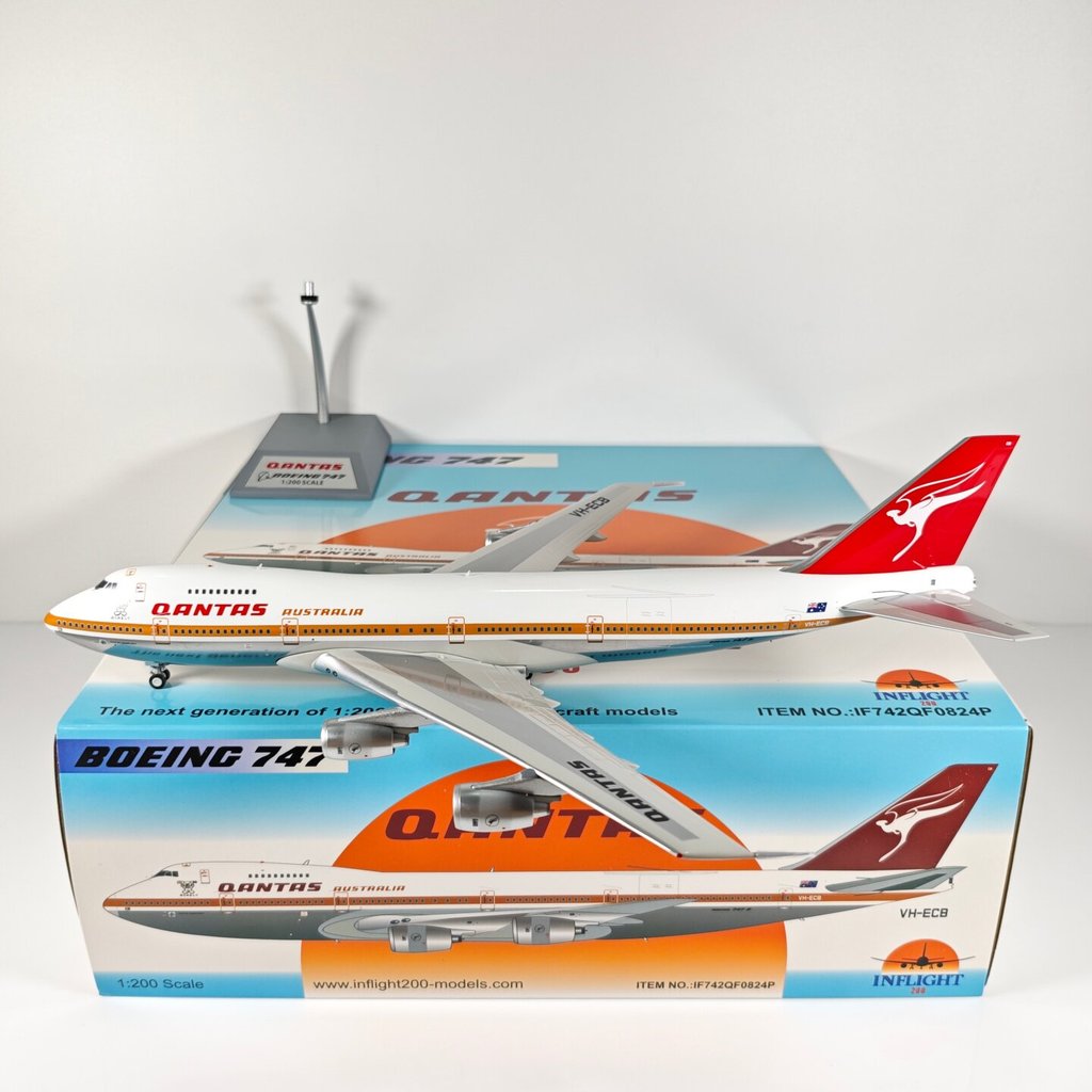 Inflight 1: 200 Australian Airlines B747-200 VH-ECB B747-300 VH-EBX โลหะผสม