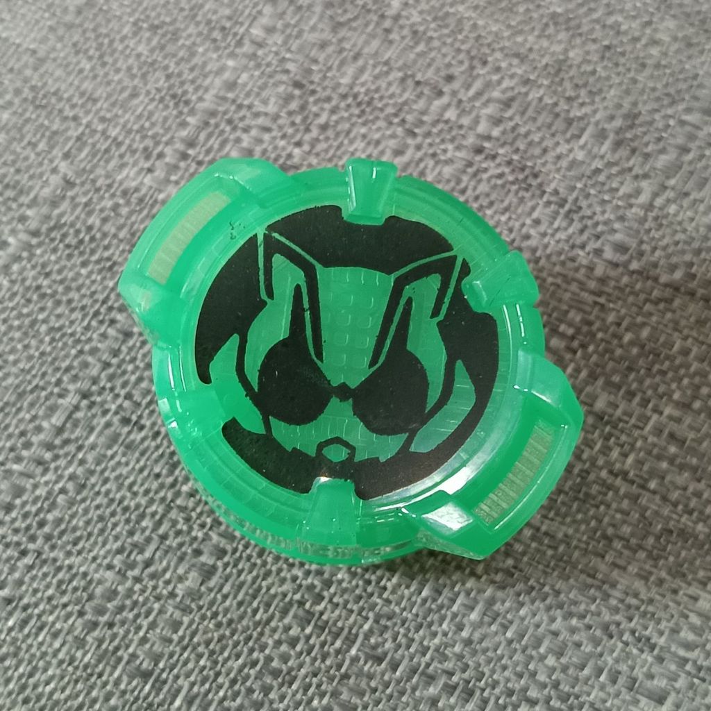 Kamen Rider GEATS GEATS GEATS Core Universal ในประเทศ Bandai Drive รูปแบบการพิมพ์การส่งผ่านแสงสูง