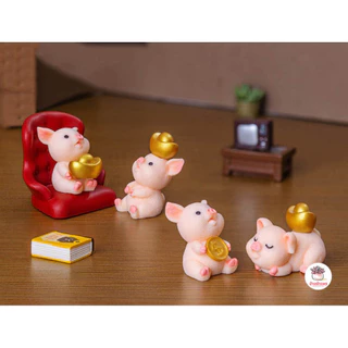 แก๊งหมูถือเงิน [ เซต 8 ชิ้น ] ตุ๊กตาจิ๋ว โมเดลจิ๋ว แต่งสวน