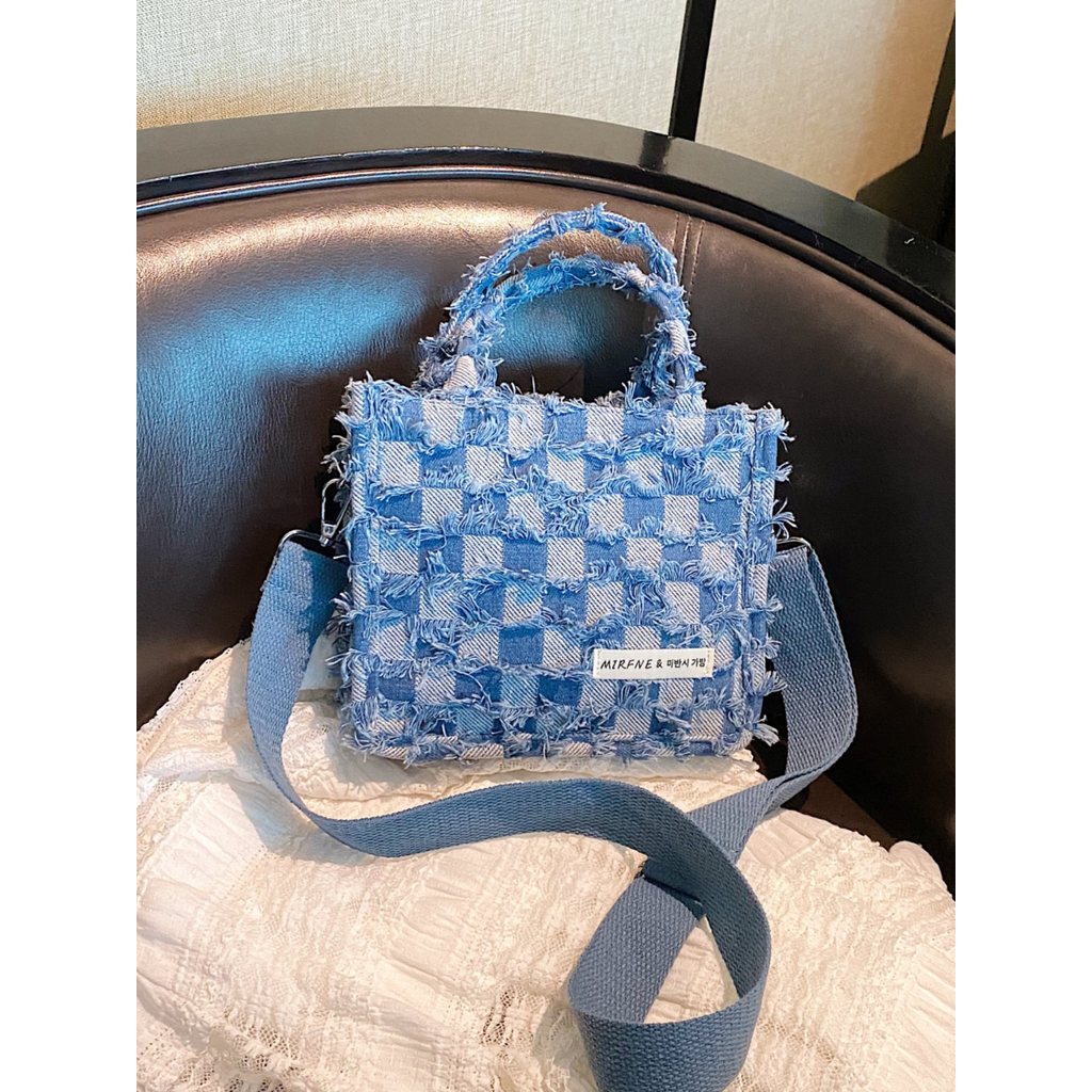 Niche Design Simple Handbag Casual Shoulder Messenger Bag