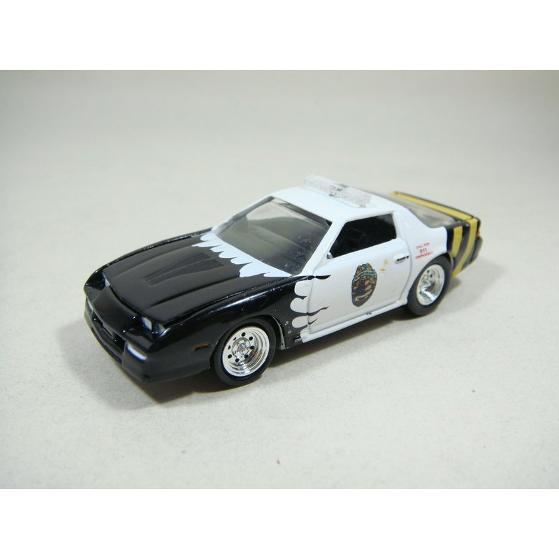 1: 64 JOHNNY JOHNNY LIGHTNING Snow * Fran รถตํารวจเหล็กด้านล่างยางแข็งล้อด้านล่างสีขาวหรือล้อด้านล่า