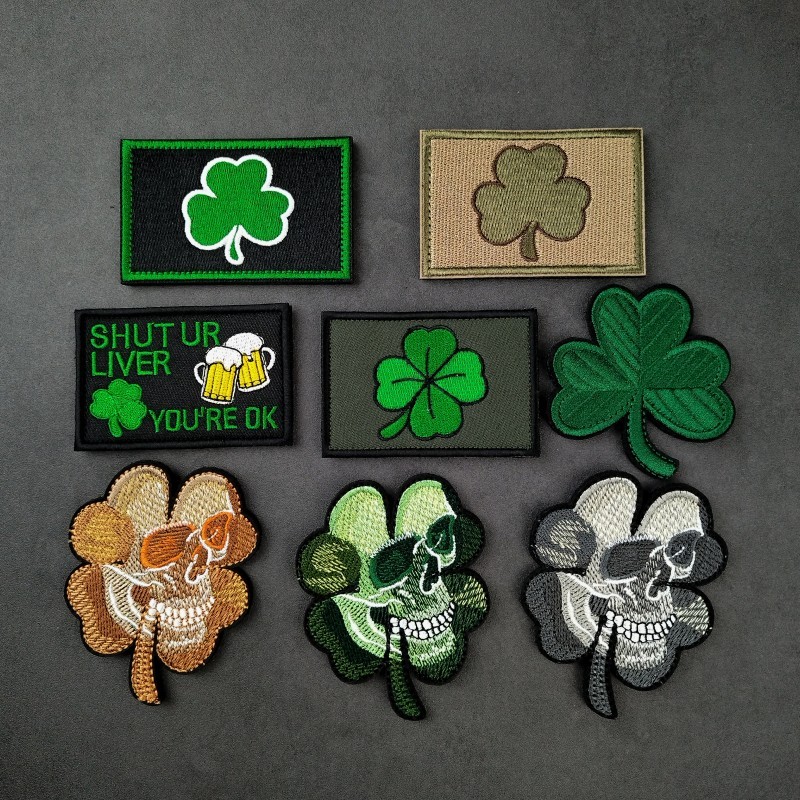 สติกเกอร์และแพทช์สำหรับกระเป๋าเป้สะพายหลัง ออกแบบตีนตุ๊กแก ดอกไม้ และกะโหลก