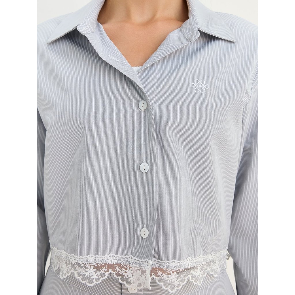 [Pomelo] เสื้อเชิ้ตแขนยาวแต่งขอบลูกไม้ / Lace Trim Long Sleeve Shirt — صورة 3