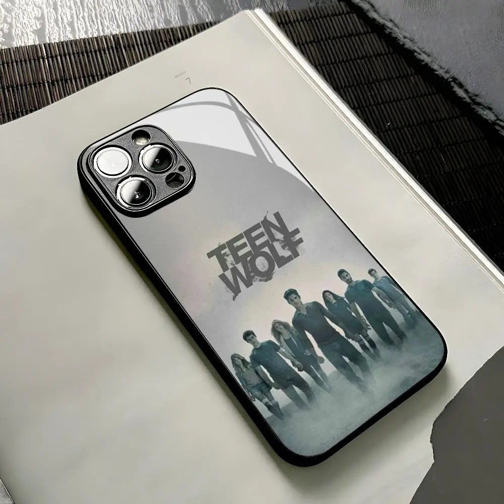 BK-1 Teen Wolfเคสโทรศัพท์สําหรับIphone 16 15 13 12 14 11 Pro Max Mini X Xr Xs 8 Pulsฝาครอบแก้ว