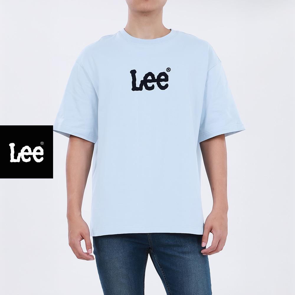 LEE เสื้อยืดแขนสั้นผู้ชาย รุ่น LE FC25MTSSC09 สีฟ้า