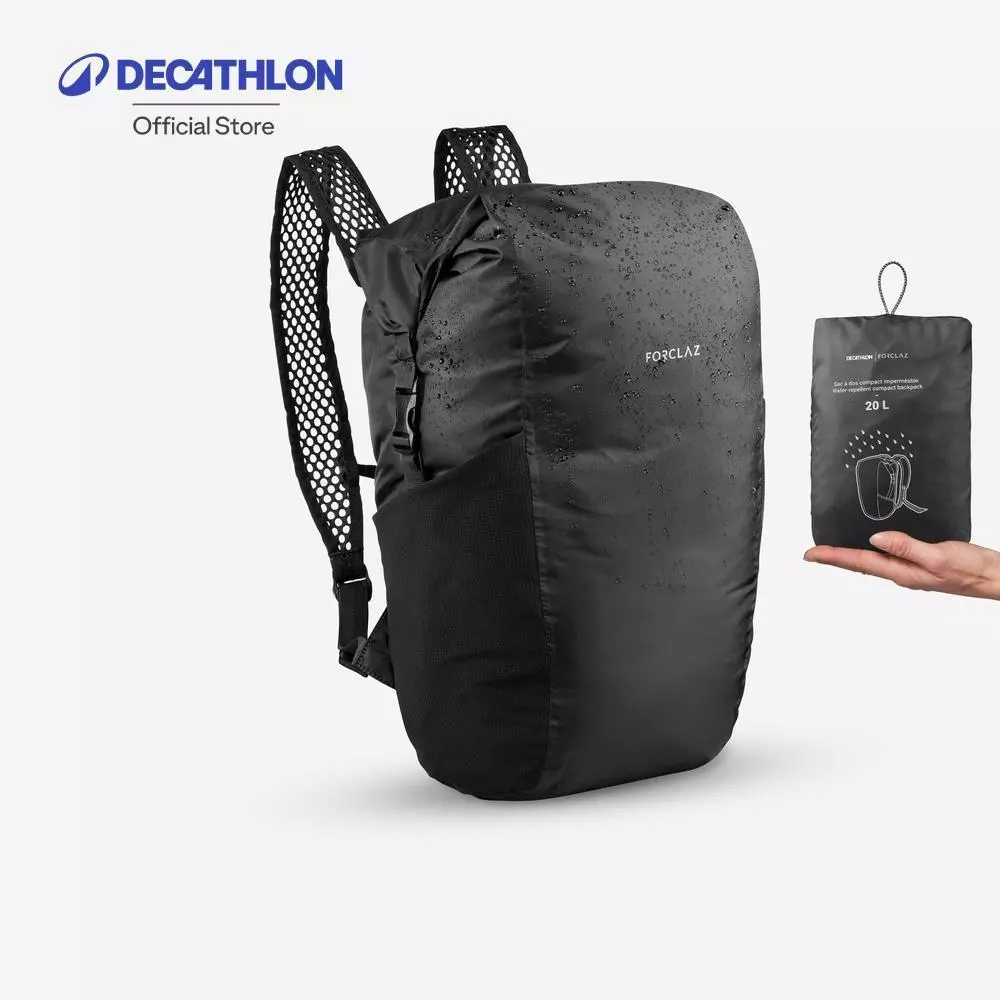 Decathlon Waterproof Foldable Backpack 20L - Travel เป้สะพายหลังกันละอองน้ำแบบพับได้ขนาด 20 ลิตรรุ่น Travel - Black
