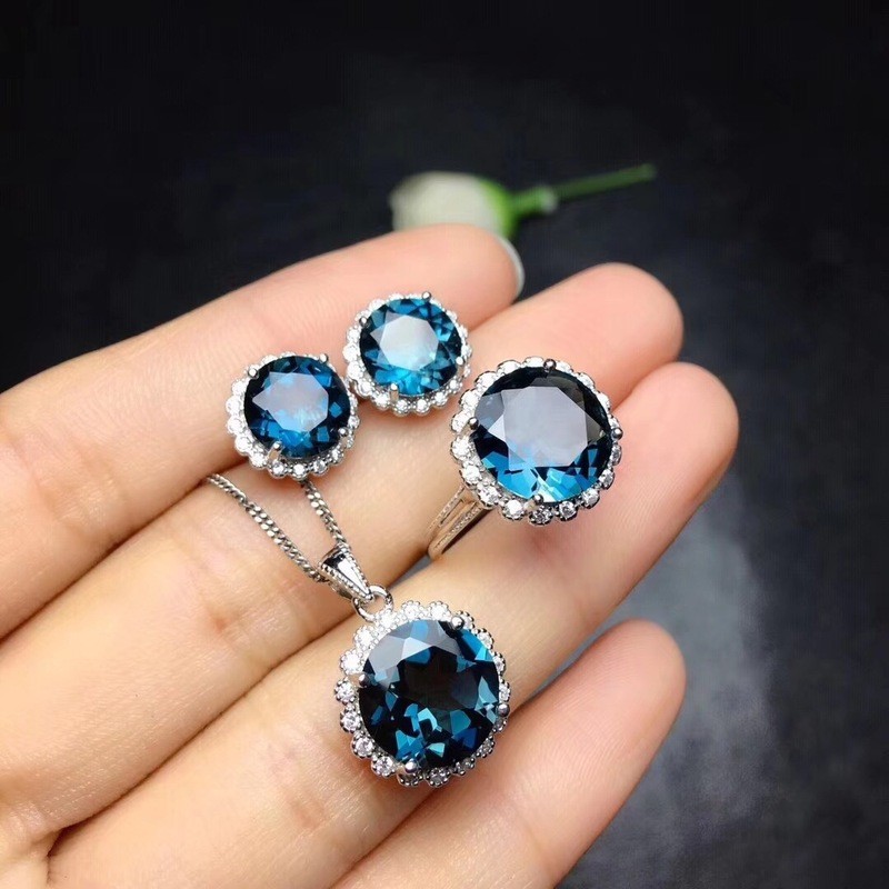 T Texture เลียนแบบศรีลังกา Aquamarine ชุด 4 กะรัต Pt950 แหวนต่างหูจี้ Q0825