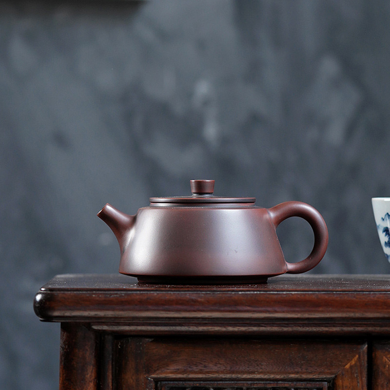 Guangxiqinzhou Xingxing กาน้ําชาเครื่องปั้นดินเผาหลายรูปแบบคุณสมบัติ Xingxing กาน้ําชา Handmade Kung