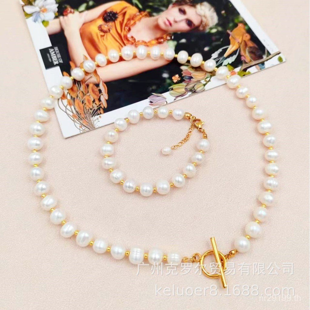 ยุโรปอเมริกันแฟชั่น Golden All-Match INS สร้อยคอ OT หัวเข็มขัดชุดลูกปัดน้ําจืด Pearl Natural Niche D